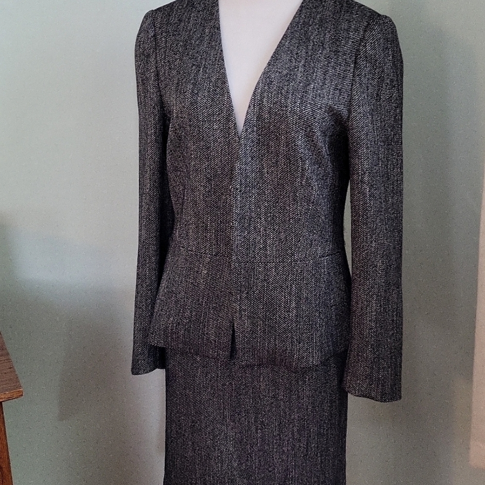 Ann Taylor blazer & skirt set black tweed sz 8